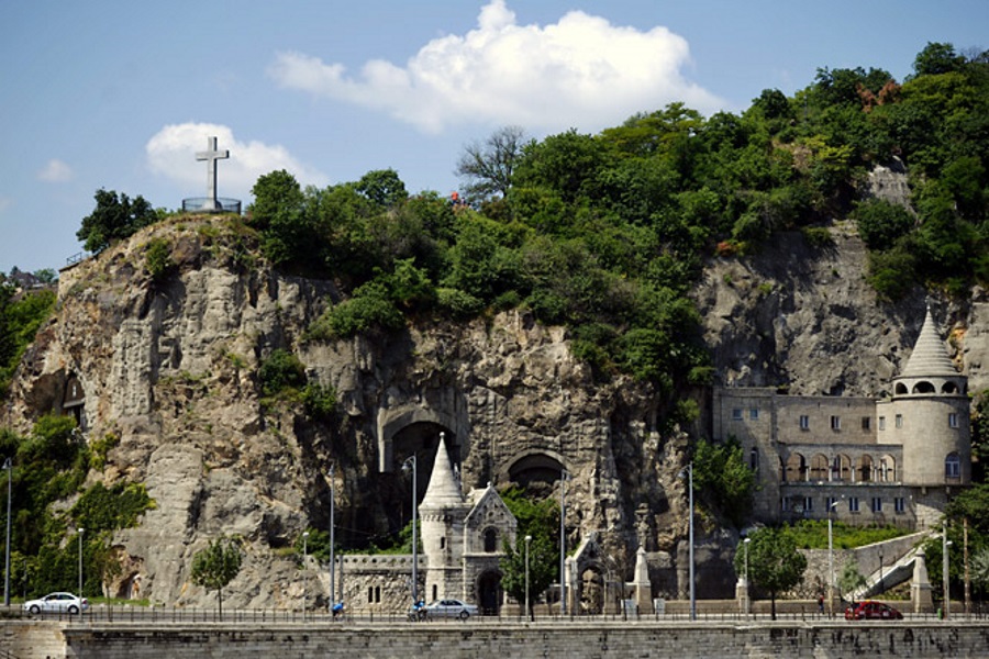 Xploring Budapest: Cave Church Inside Gellért Hill