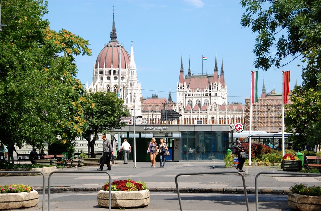 Batthyány Tér In Budapest To Become A Park