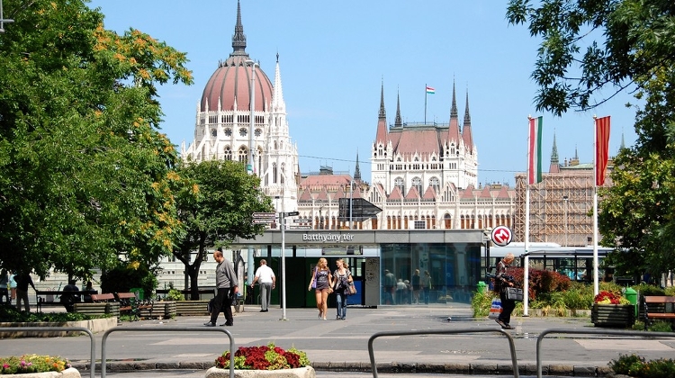 Batthyány Tér In Budapest To Become A Park