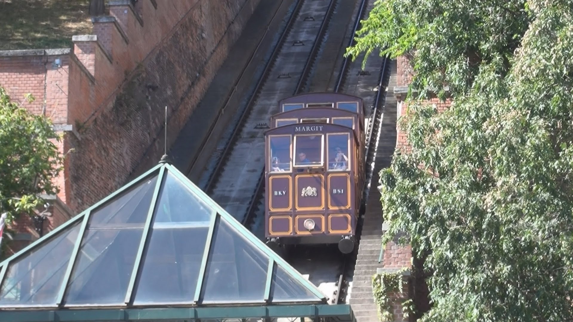 Budapest Castle Hill Funicular Closed Until December