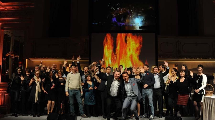 XpatLoop Newsletter: Get In The Loop Here