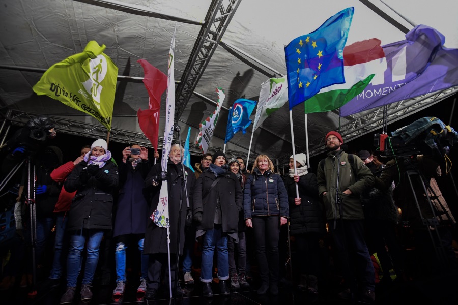 Unions, Opposition Parties Call For Nationwide Demonstrations In Hungary