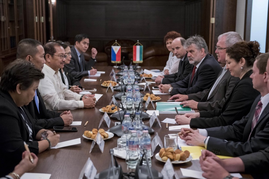 Hungary, Philippines Expand Cooperation In Farm Sector