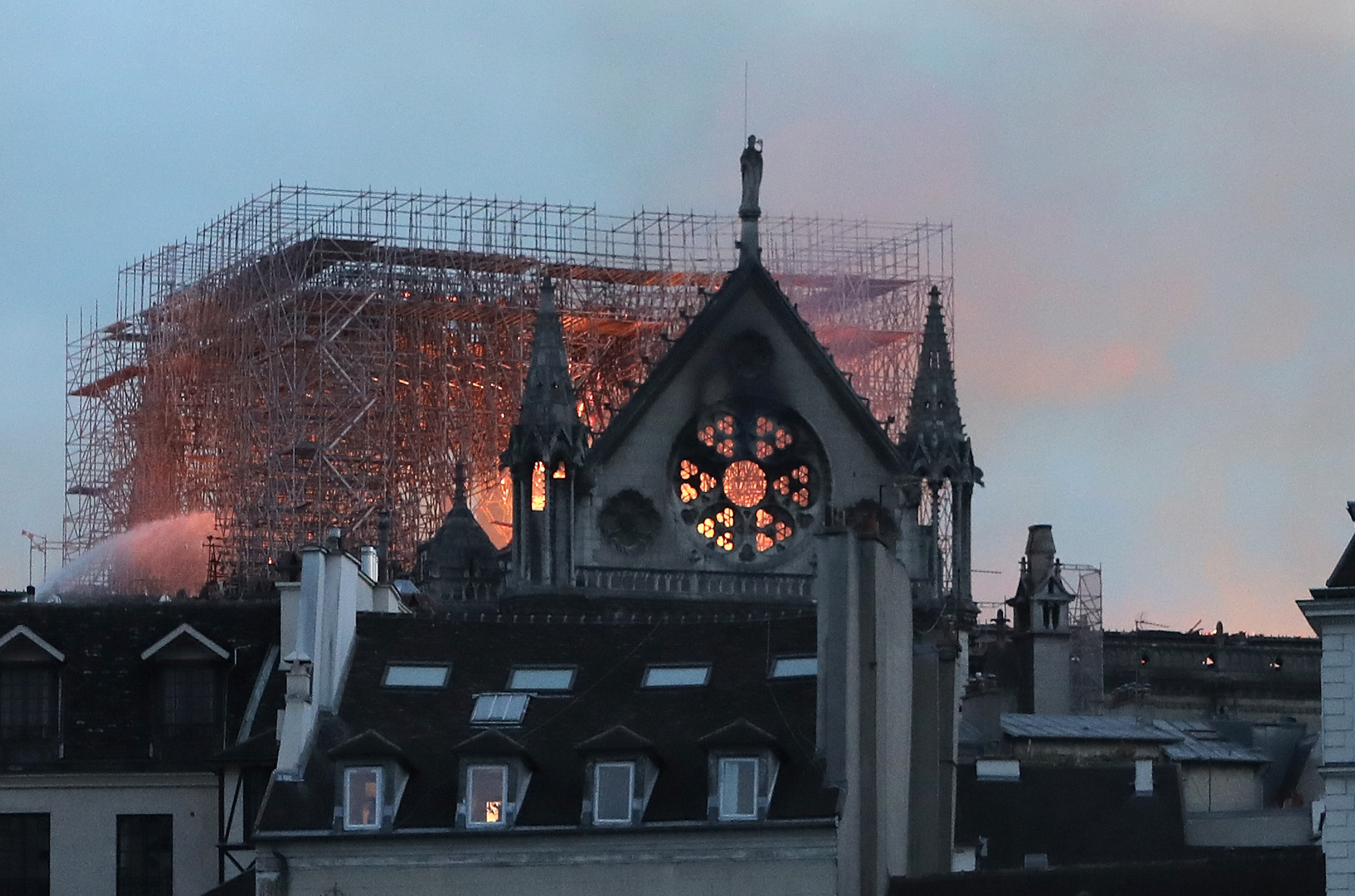 Budapest To Contribute To Notre Dame Reconstruction