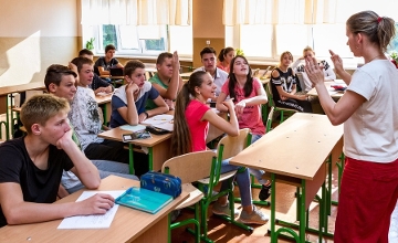 Education Sector Suffered 2nd Highest Level of Deaths from Covid in Hungary