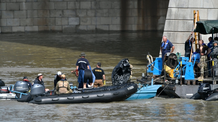 Video News: 'Hungary Reports', 3 June