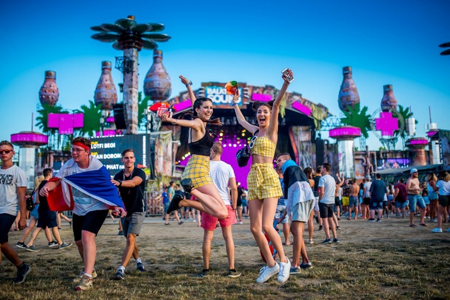 Top 12+1 Hot Summer Festivals In Hungary