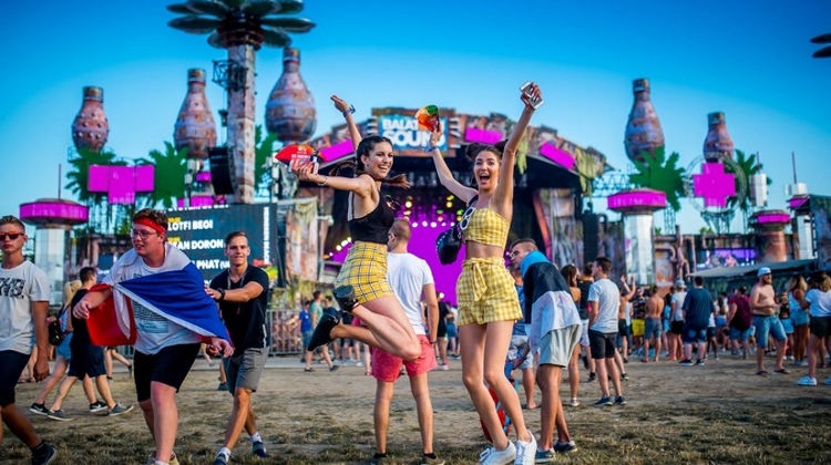 Top 12+1 Hot Summer Festivals In Hungary