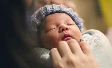 Decline in Births Outpaces Decline in Deaths in Hungary