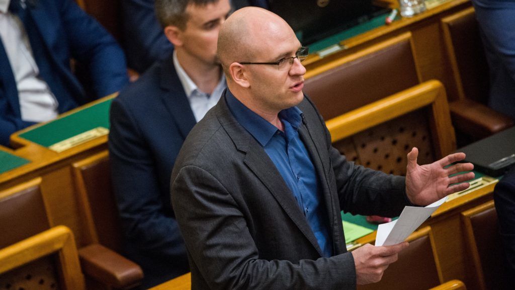 Radical Party Jobbik Proposes Punitive Property Tax For Foreigners