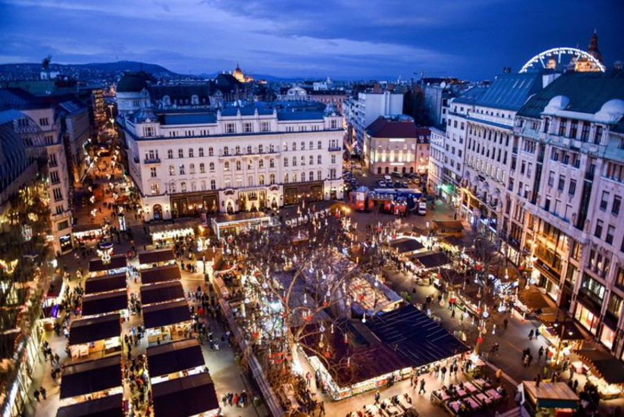 Quick Guide to Top 5 +1 Christmas Fairs in Budapest this Year