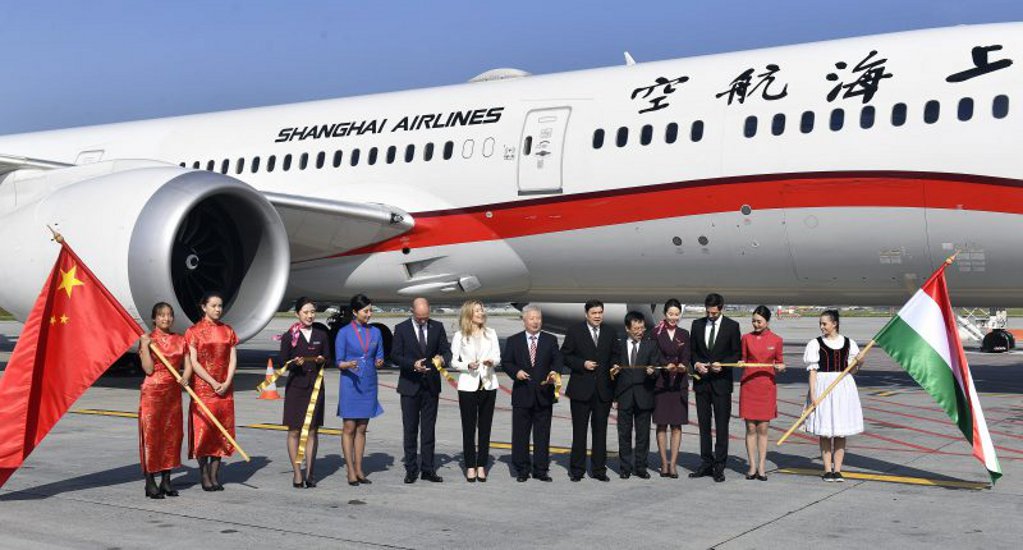 First Direct Flight Arrives From Shanghai To Budapest