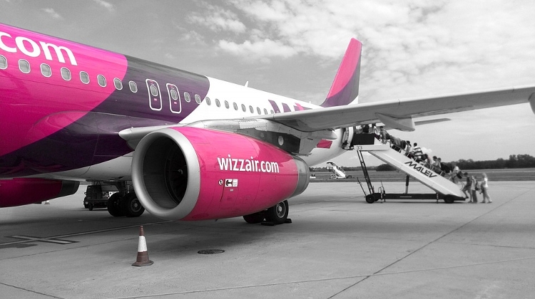 Low-Cost Airline Wizz Air Suspends Ukraine Flights