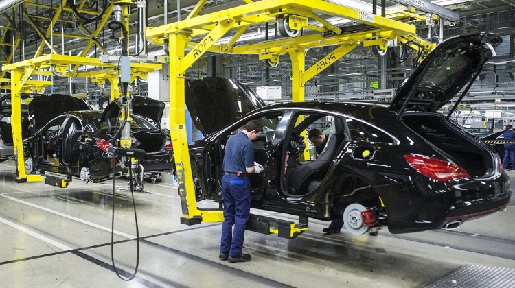 Mercedes Factory In Hungary To Close For A Month