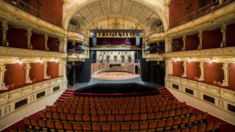 Budapest Theatres Closing Due To New Covid Rules