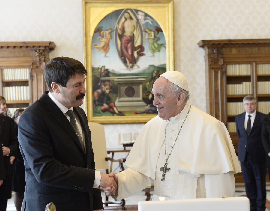 Video: President Invites Pope Over