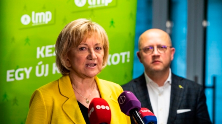 Hungarian Opossition Party LMP Demands Tightening Covid Rules