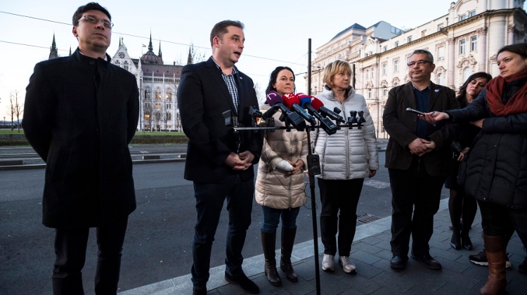 Coronavirus: Hungarian Opposition Parties Against Epidemic Response Bill