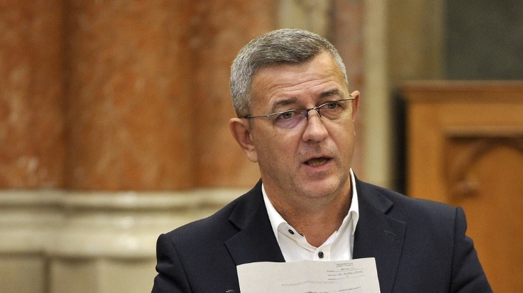 Jobbik Calls For Kindergartens, Schools, Universities To Be Closed Due To Coronavirus In Hungary