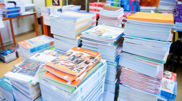 Hungary To Start Giving Free Textbooks To All State School Students