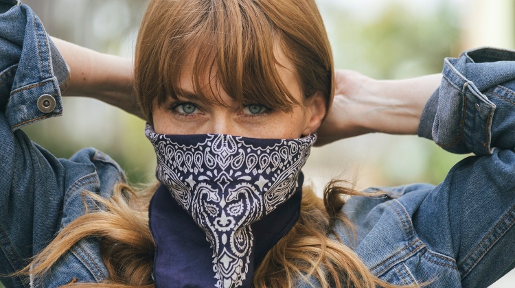 Coronavirus: Scarves No Longer Accepted For Use As Face Masks In Hungary