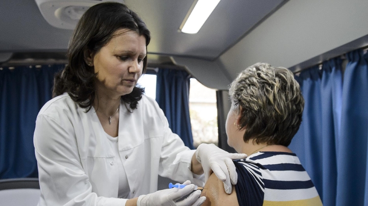 Hungary’s Flu Vaccination Rate Of Elderly Below EU Average