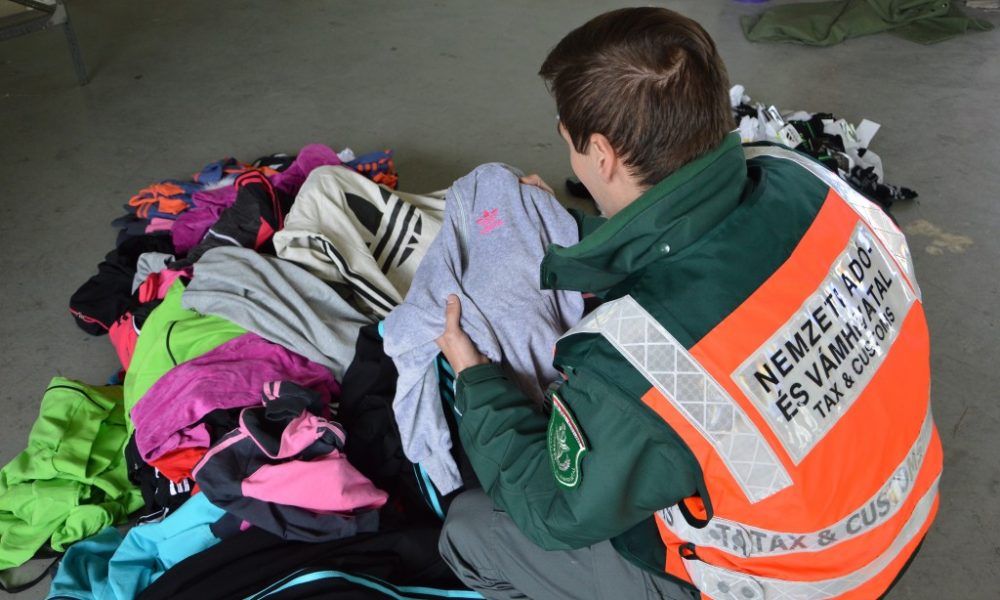 EUR 4.3 Million Worth Of Counterfeit Clothing Seized In Hungary