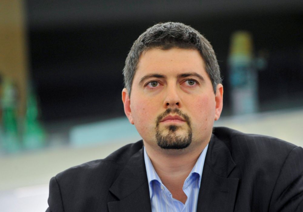 Former Jobbik MEP In Hungary Charged With Fraud