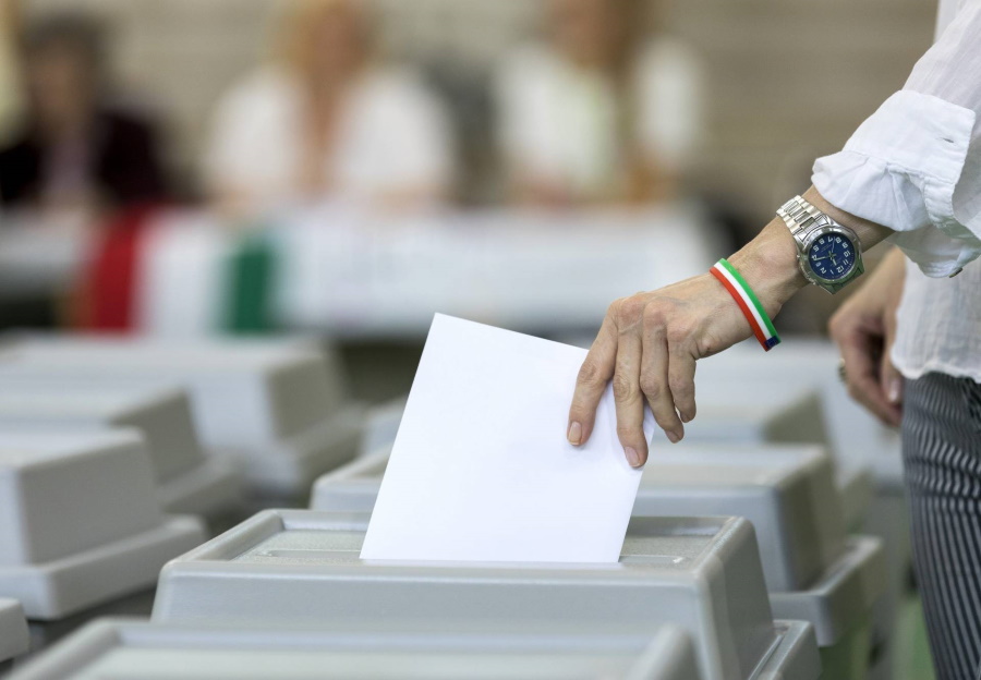 Opposition Jobbik Proposes Constitutional Amendment To Lower Voting Age In Hungary