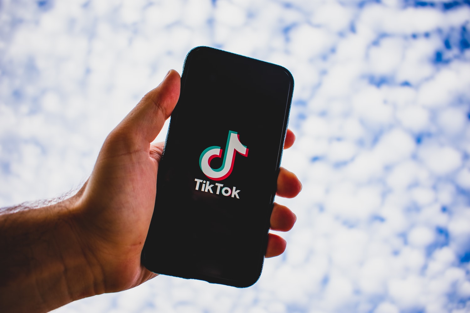 TikTok Under Investigation By Hungarian Competition Authority