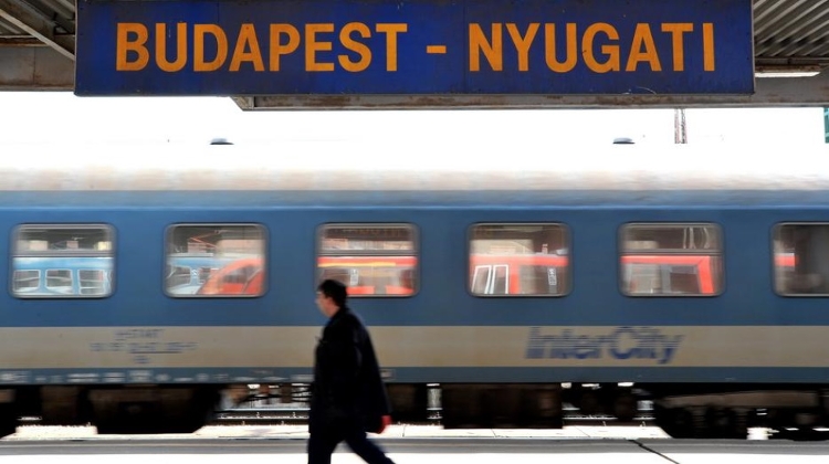 Coronavirus Hungarian Railways Announces New “Epidemic” Timetable