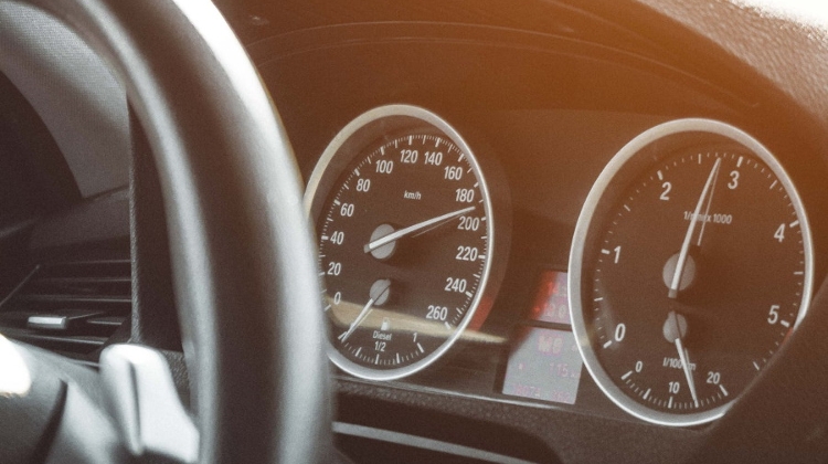 Only 6 / 10 Respect Speed Limit In Hungary, Says New Survey