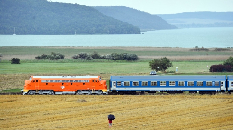 500,000 Took The Train To Balaton This Past Month