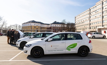 Updated: Close to 4,900 Businesses Apply for EV Subsidies in Hungary
