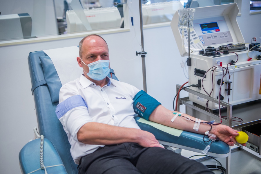 More Recovered Covid-19 Patients Donating Plasma In Hungary