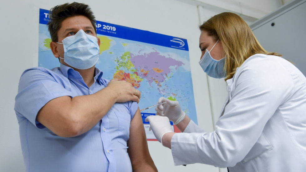 Video: Hungary Begins Vaccinating Health-Care Staff