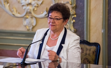 Hospital Visiting Ban to be Partially Lifted from Monday, 23 May Hospital Visiting Ban to be Partially Lifted from Monday, 23 May