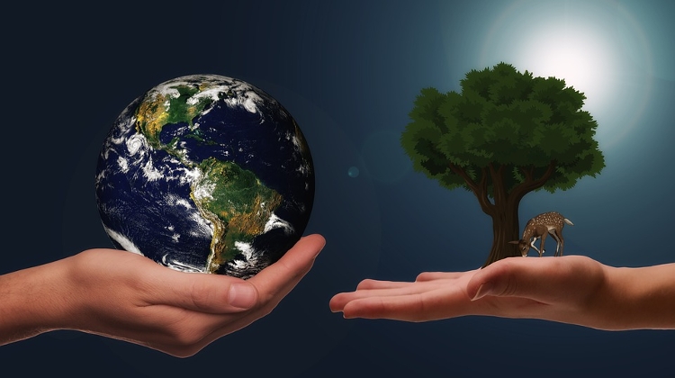 Hungarian Leftist Parties Want Households to Bear Costs of Climate Change, Says Fidesz