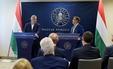 Reserves Key in New Economic Era, Says PM Orbán