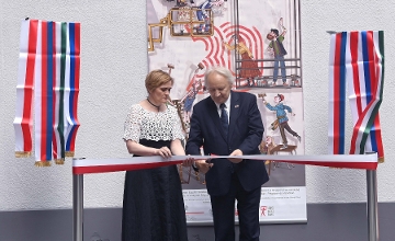 Wall Painting Marking 30th Anniversary of Visegrad Group Inaugurated in Budapest