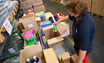 Gov't Sending Aid to 40,000 Poor Kindergarten Starters, Says Minister