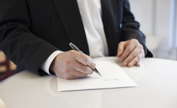 Hungary Patent Application Numbers Climb Over Global Average - HIPO Hungary Patent Application Numbers Climb Over Global Average - HIPO