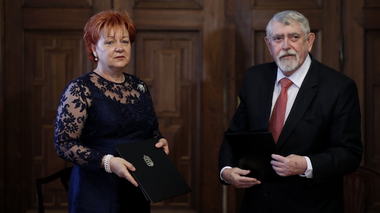 Hungarian Teacher Unions Set Up Joint Strike Committee