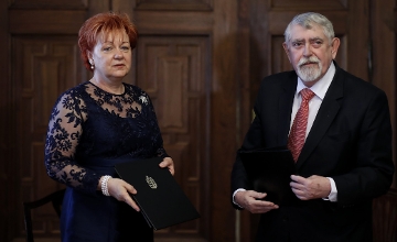 Hungarian Teacher Unions Set Up Joint Strike Committee