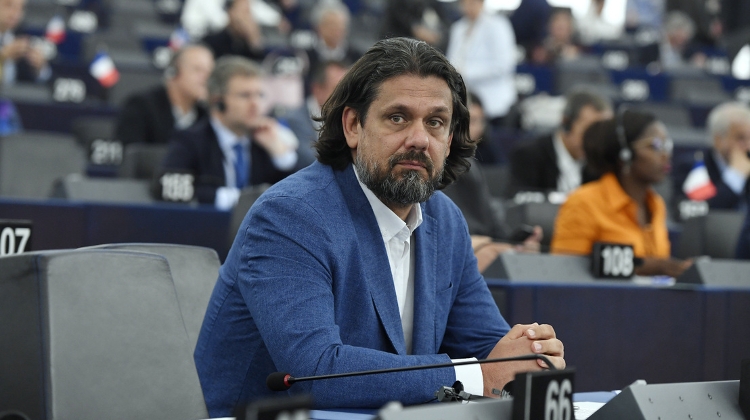 Hungary Safe From Power Failures, Say Fidesz MEP