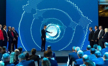 Hungary One Of World's Automotive Centres, Says Szijjártó