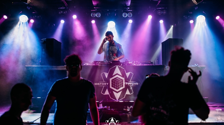 Bladerunnaz presents:  'Friday', A38 Ship Budapest, 2 July