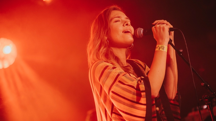 Дeva & Ben Leavez Concert,  A38 Ship Budapest, 16 December