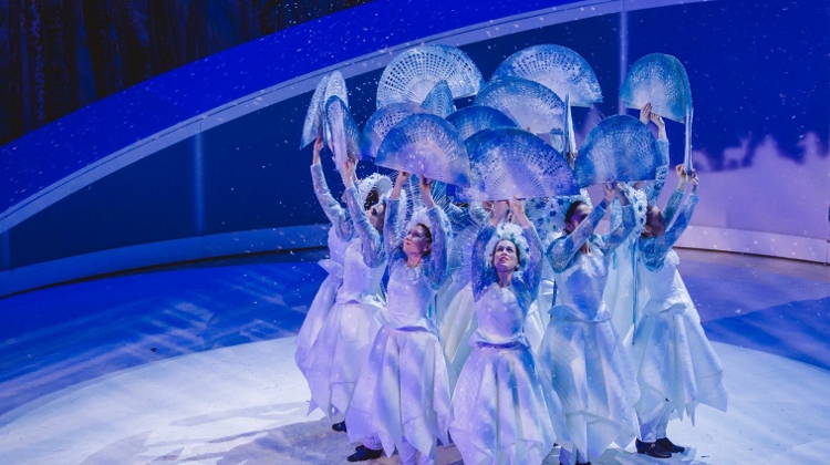 Hungarian State Folk Ensemble: Wonderful Nativity, Palace of Arts Budapest, 18 December