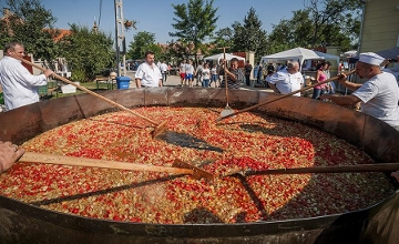 Lecsó Named Hungary's Most 'Instagrammable' Dish